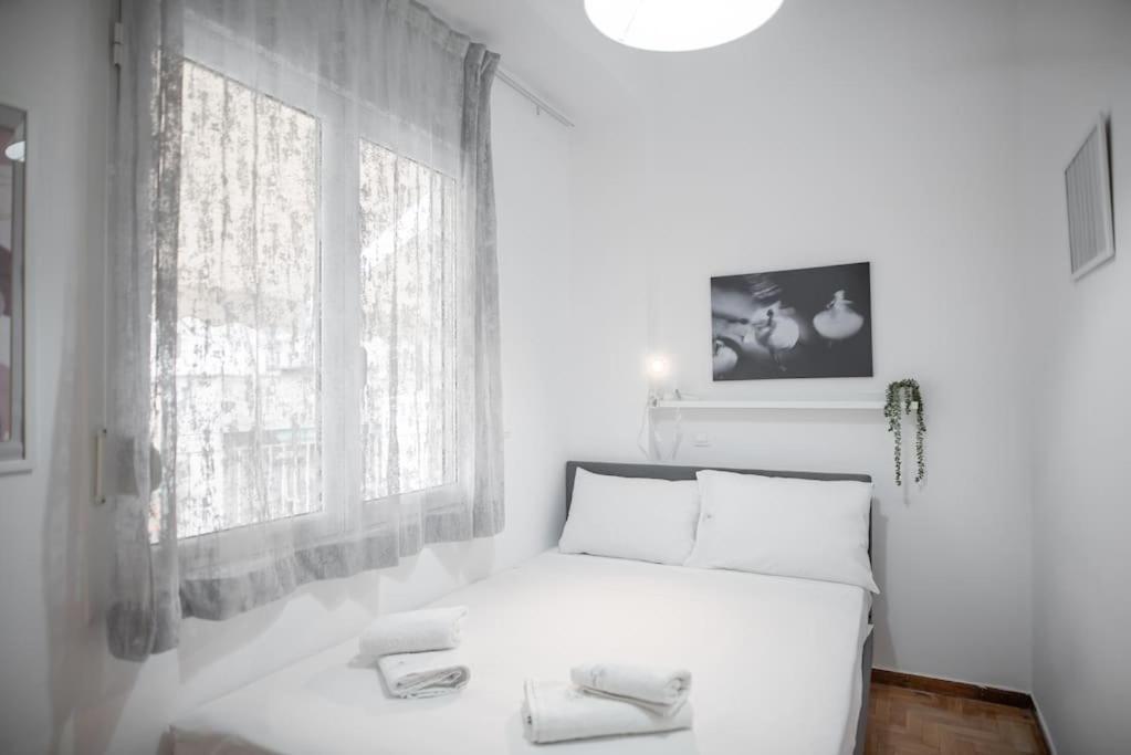 אתונה Spacious Penthouse Near Downtown מראה חיצוני תמונה