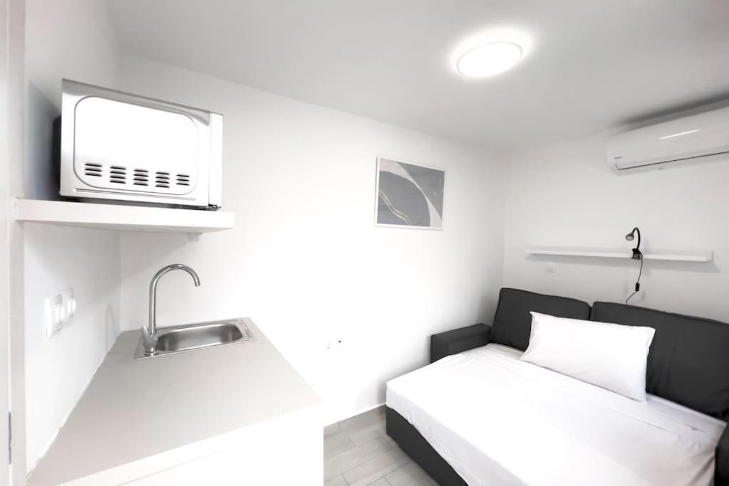 אתונה Spacious Penthouse Near Downtown מראה חיצוני תמונה