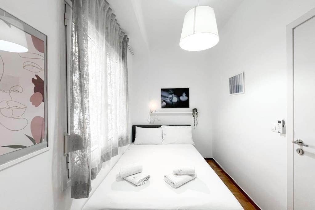 אתונה Spacious Penthouse Near Downtown מראה חיצוני תמונה